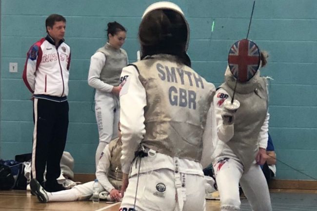 Hannah Smyth fencing
